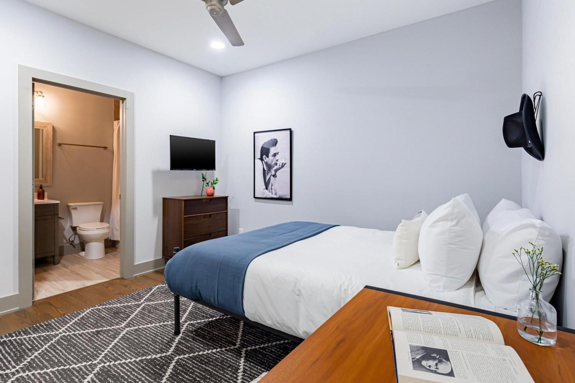 Waverly By Avantstay Nashville-Inspired Townhome W Luxury Kitchen Pool Table Luaran gambar