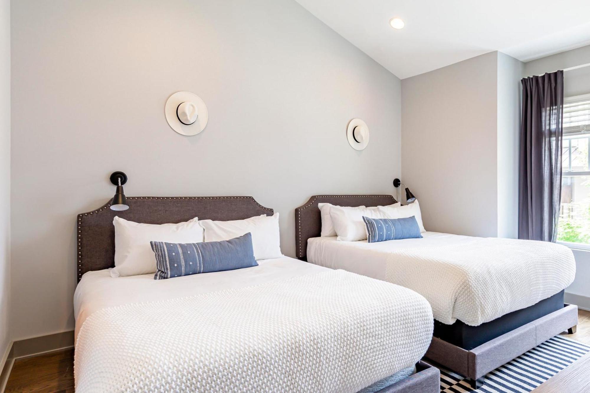Waverly By Avantstay Nashville-Inspired Townhome W Luxury Kitchen Pool Table Luaran gambar